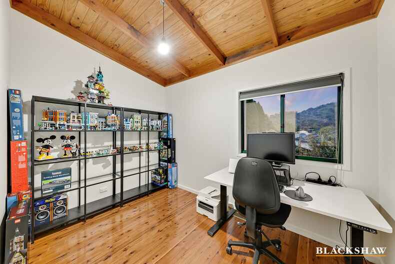 76 O'Connor Circuit Calwell 76 O'Connor Circuit Calwell