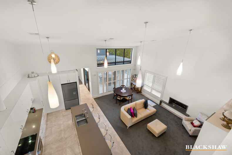 1/12 Gilmore Crescent Garran