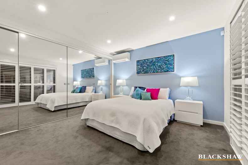 1/12 Gilmore Crescent Garran