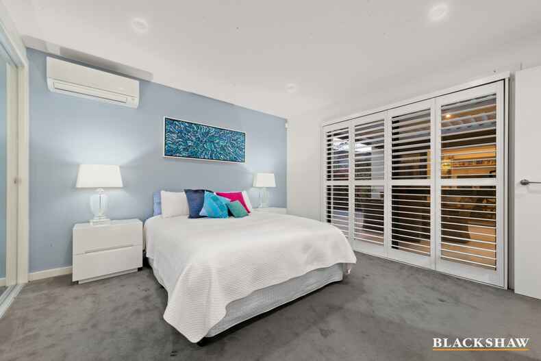 1/12 Gilmore Crescent Garran