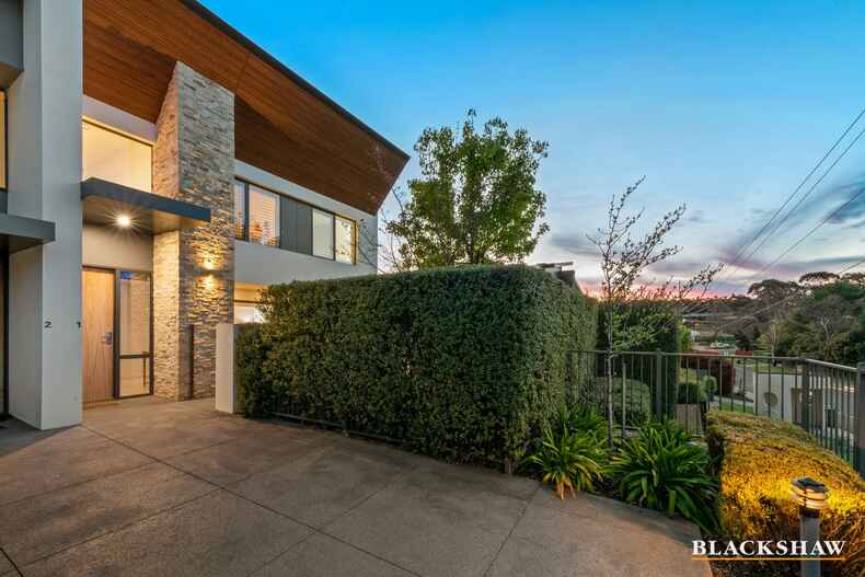 1/12 Gilmore Crescent Garran