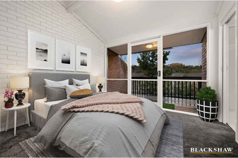 15 English Court Phillip