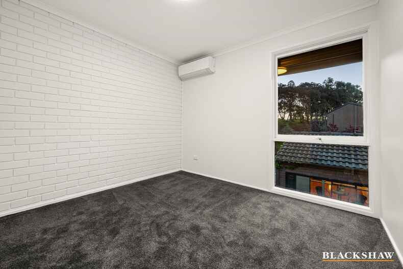 15 English Court Phillip