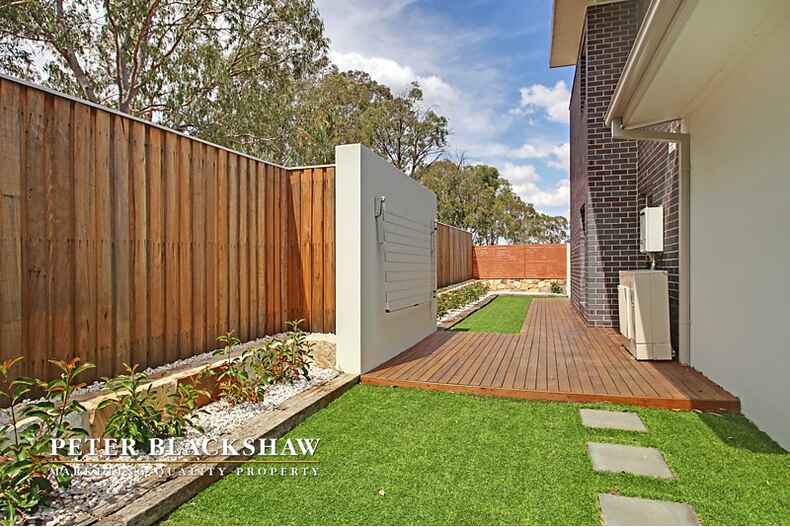 Lot 1/ALLURE 1/50 Victoria Owen Circuit Casey Lot 1/ALLURE 1/50 Victoria Owen Circuit Casey