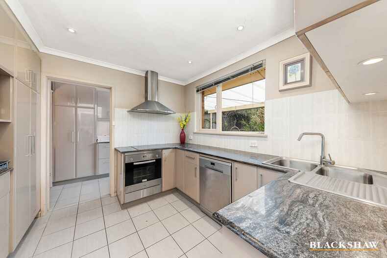 39 Cassinia Street O'Connor 39 Cassinia Street O'Connor