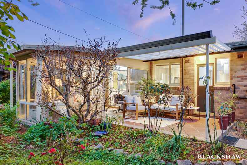 39 Cassinia Street O'Connor 39 Cassinia Street O'Connor