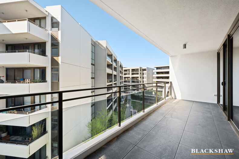 52/44 Macquarie Street Barton