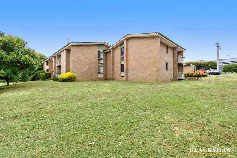 10/3 Keith Street Scullin 10/3 Keith Street Scullin
