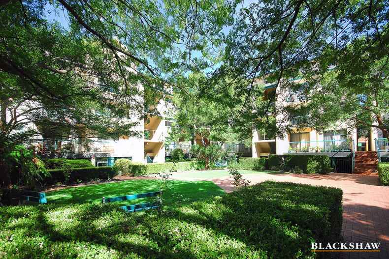 221/15 Jardine Street Kingston