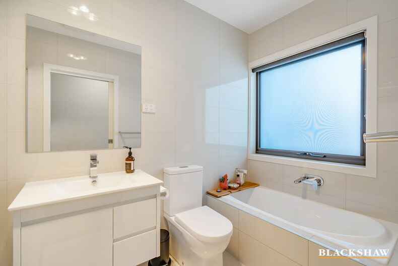 71/2 Rouseabout Street Lawson 71/2 Rouseabout Street Lawson