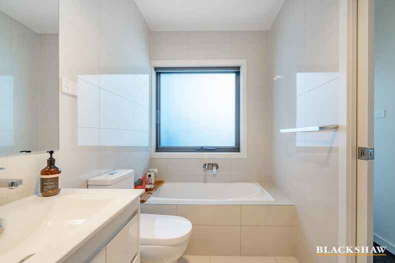 71/2 Rouseabout Street Lawson 71/2 Rouseabout Street Lawson