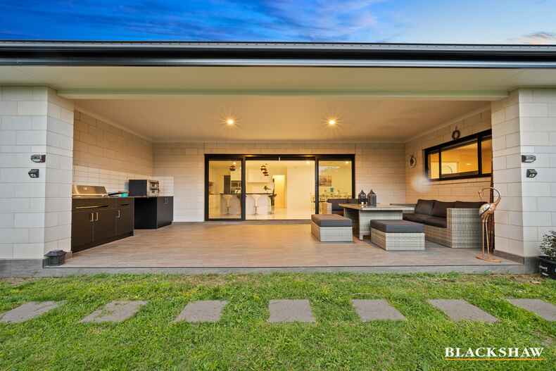 36 Meehan Gardens Narrabundah 36 Meehan Gardens Narrabundah