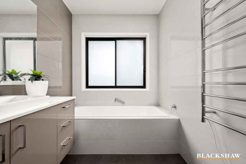 36 Meehan Gardens Narrabundah 36 Meehan Gardens Narrabundah