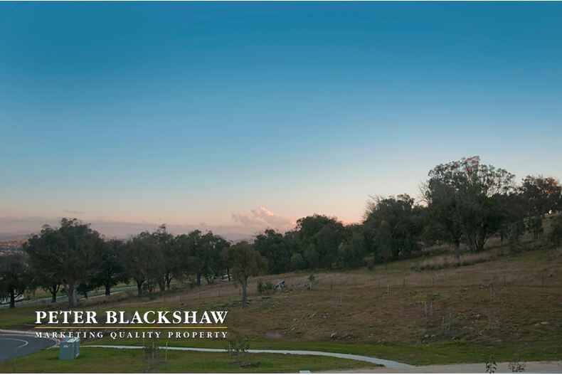 Lot 1/ALLURE 1/50 Victoria Owen Circuit Casey Lot 1/ALLURE 1/50 Victoria Owen Circuit Casey