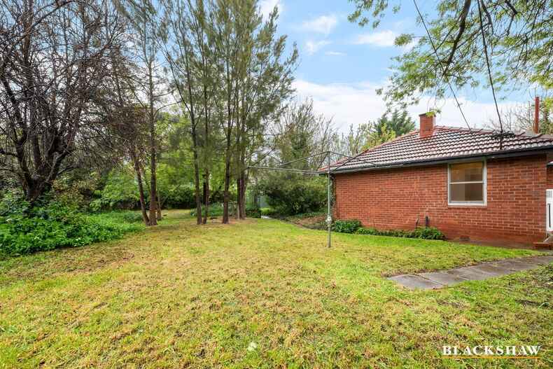 21 MacGillivray Street Yarralumla 21 MacGillivray Street Yarralumla