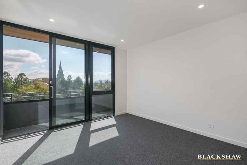 67/7 State Circle Forrest 67/7 State Circle Forrest