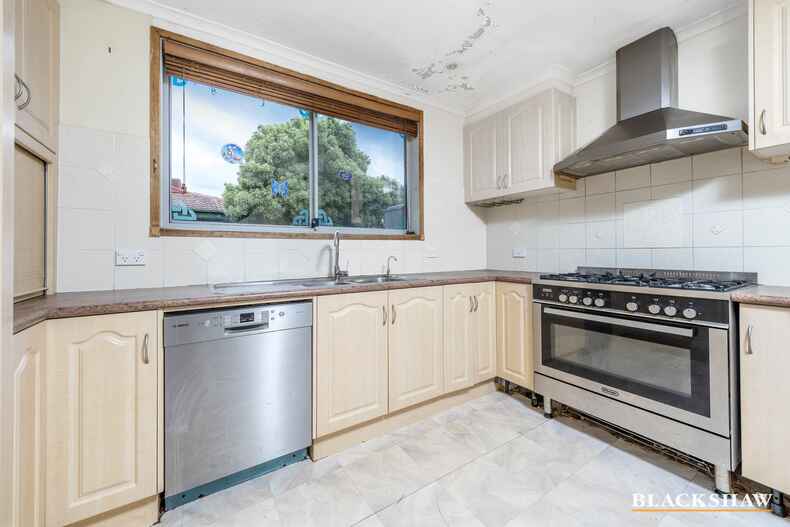 126 Tillyard Drive Flynn 126 Tillyard Drive Flynn