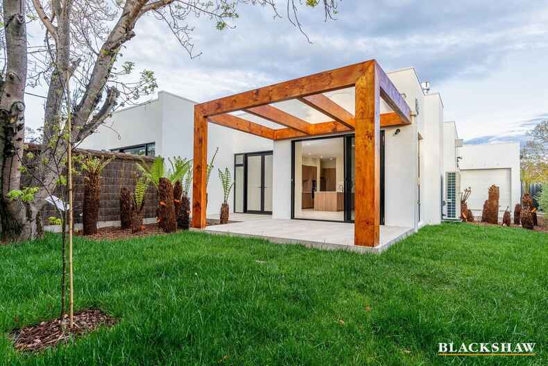 2/34 Conyers Street Hughes 2/34 Conyers Street Hughes