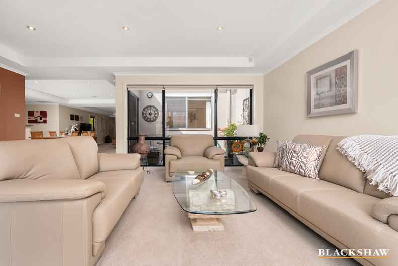 127/50 Ellenborough Street Lyneham