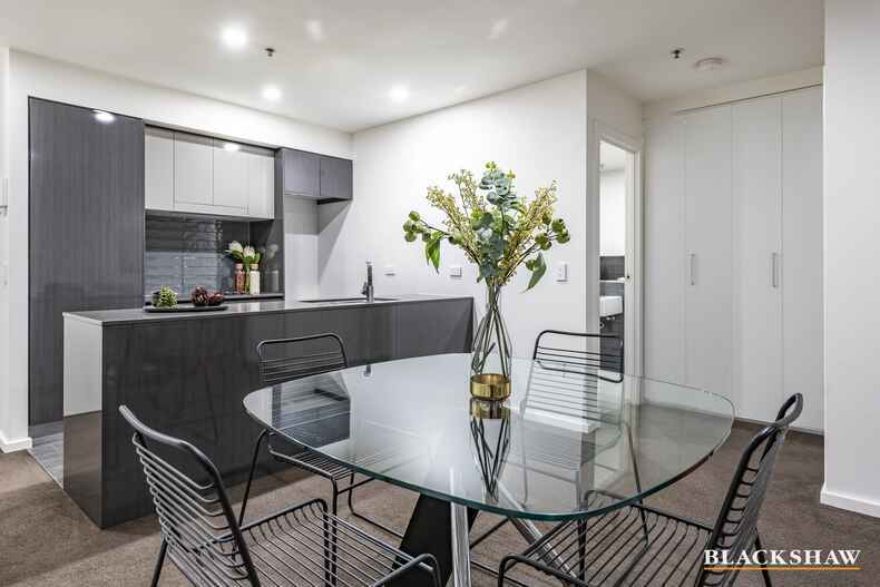 259/1 Anthony Rolfe Avenue Gungahlin 259/1 Anthony Rolfe Avenue Gungahlin