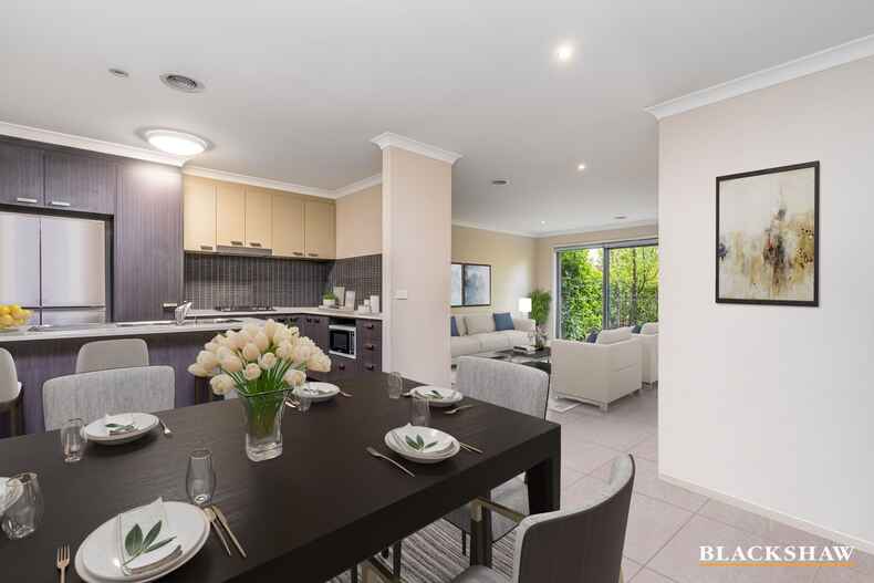 10/10 Charles Perkins Circuit Bonner 10/10 Charles Perkins Circuit Bonner