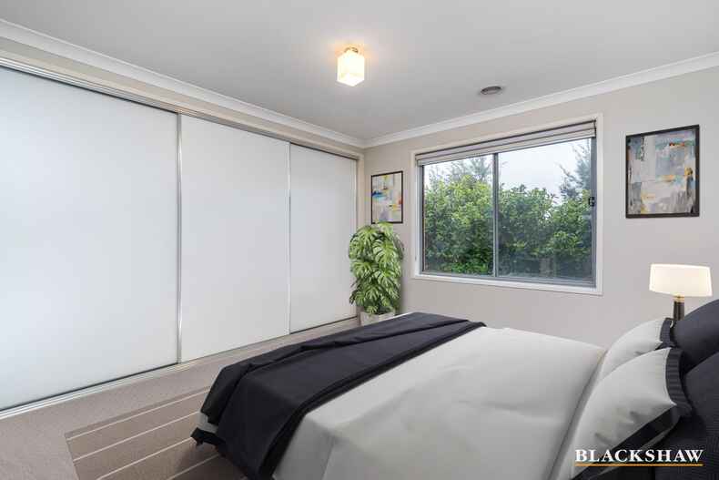 10/10 Charles Perkins Circuit Bonner 10/10 Charles Perkins Circuit Bonner