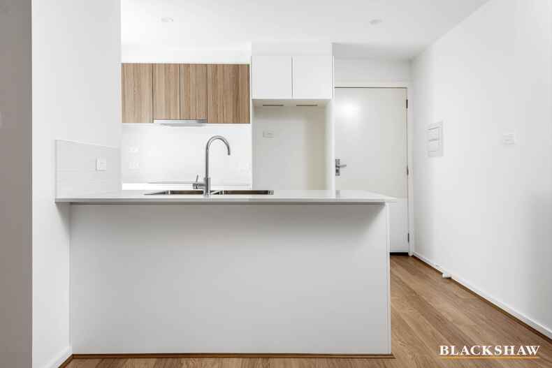 37/40 Pearlman Street Coombs 37/40 Pearlman Street Coombs