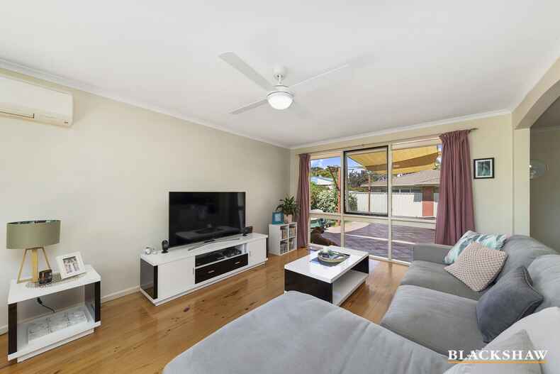 24 & 24A Summerland Circuit Kambah 24 & 24A Summerland Circuit Kambah