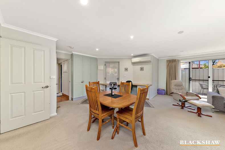 24 & 24A Summerland Circuit Kambah 24 & 24A Summerland Circuit Kambah