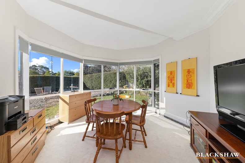 122 Mt Vernon Drive Kambah 122 Mt Vernon Drive Kambah