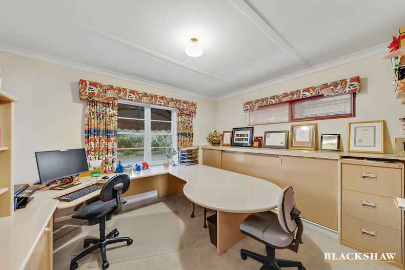 21 Euree Street Reid 21 Euree Street Reid