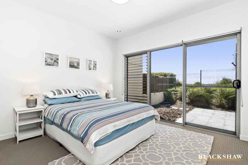 2/55 Pyang Avenue Malua Bay