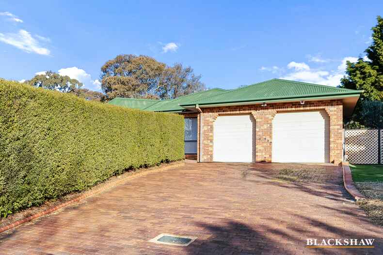 122 Mt Vernon Drive Kambah 122 Mt Vernon Drive Kambah