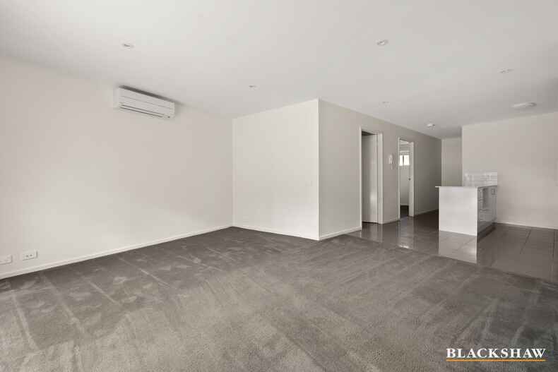 61/39 Jerrabomberra Avenue Narrabundah