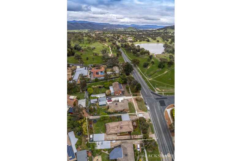 139 Learmonth Drive Kambah 139 Learmonth Drive Kambah