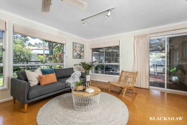 1 Vest Place Weetangera 1 Vest Place Weetangera