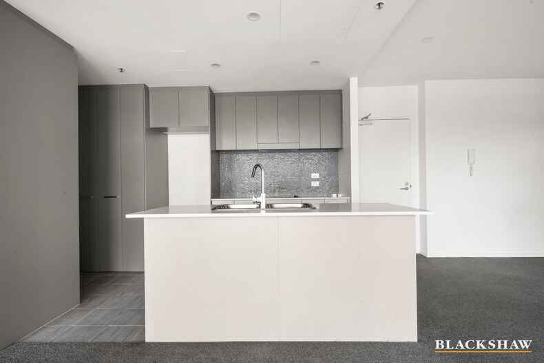 139/7 Irving Street Phillip 139/7 Irving Street Phillip