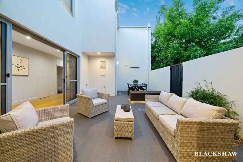 69 Cunningham Street Kingston 69 Cunningham Street Kingston