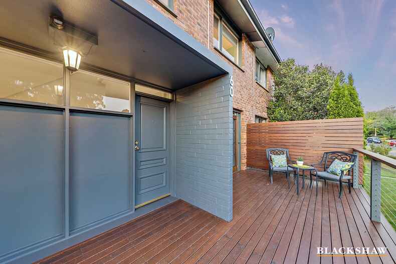 60 Hampton Circuit Yarralumla
