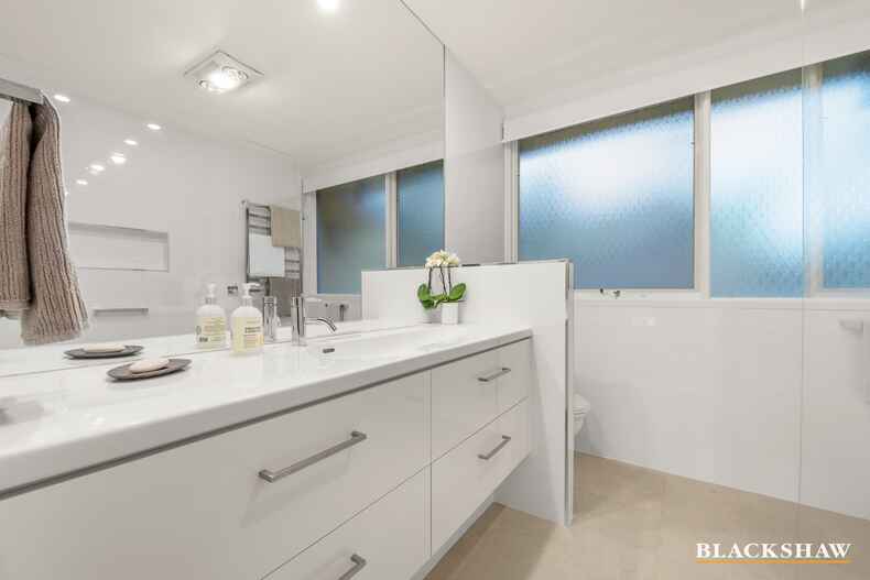 6/44 Shackleton Circuit Mawson