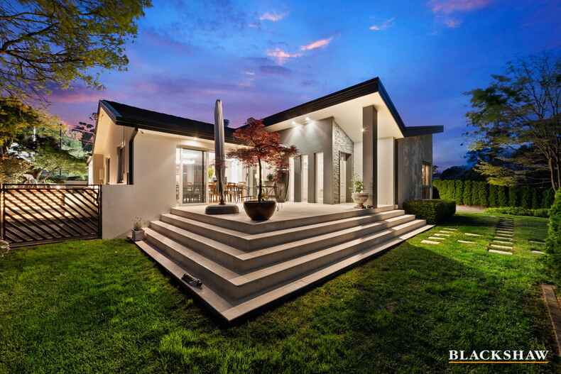 27 Mawson Drive Mawson 27 Mawson Drive Mawson