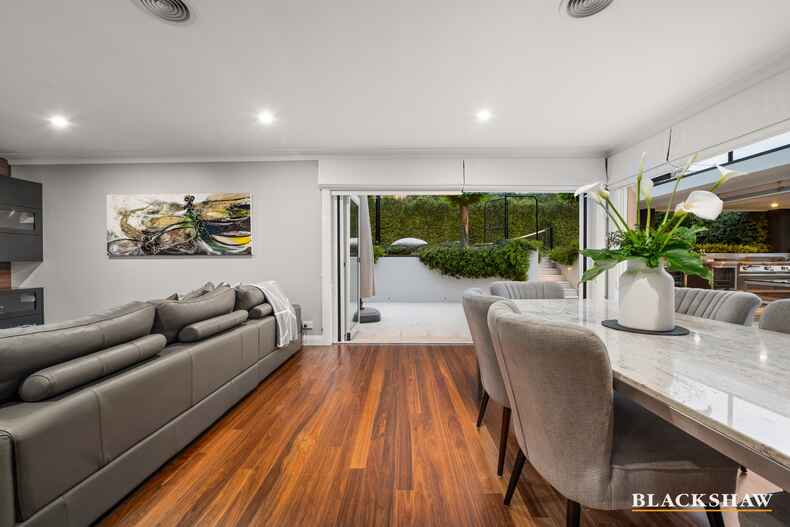 27 Mawson Drive Mawson 27 Mawson Drive Mawson