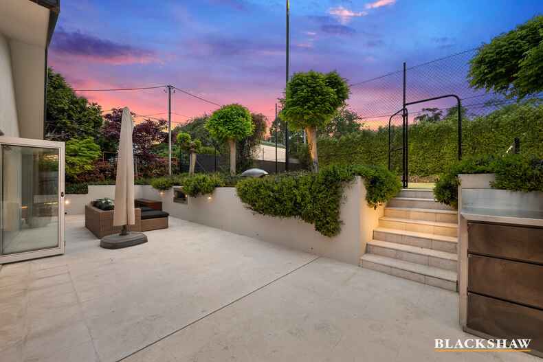 27 Mawson Drive Mawson 27 Mawson Drive Mawson