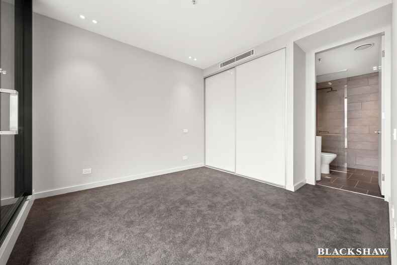 902/161 Emu Bank Belconnen 902/161 Emu Bank Belconnen