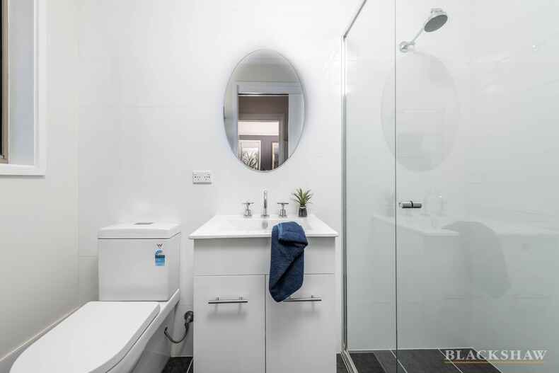 8 Jay Place Theodore 8 Jay Place Theodore