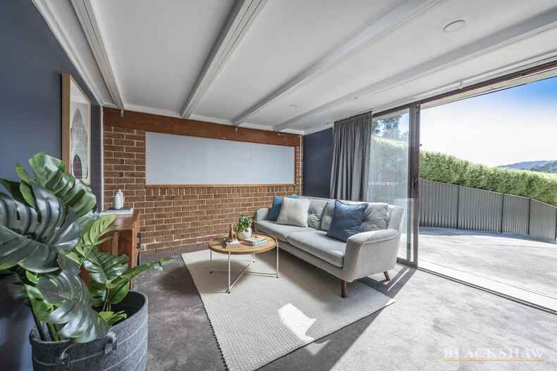 8 Jay Place Theodore 8 Jay Place Theodore