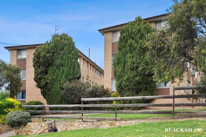 4/67 Derrima Road Queanbeyan