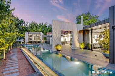 2 Grant Crescent Griffith