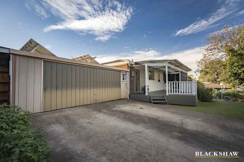 6 Meyers Place Macgregor 6 Meyers Place Macgregor