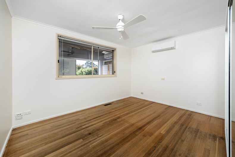 6 Meyers Place Macgregor 6 Meyers Place Macgregor